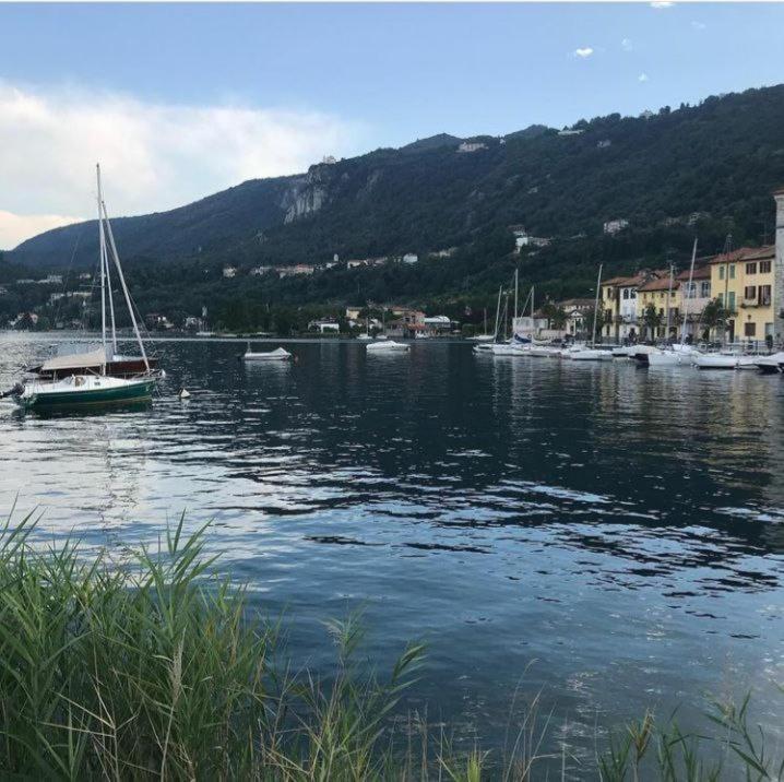 Tre Casette Villa Pella Bagian luar foto